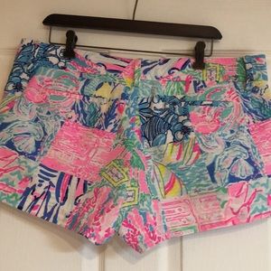 Lilly Pulitzer Walsh Short Pop Up Summer Remix